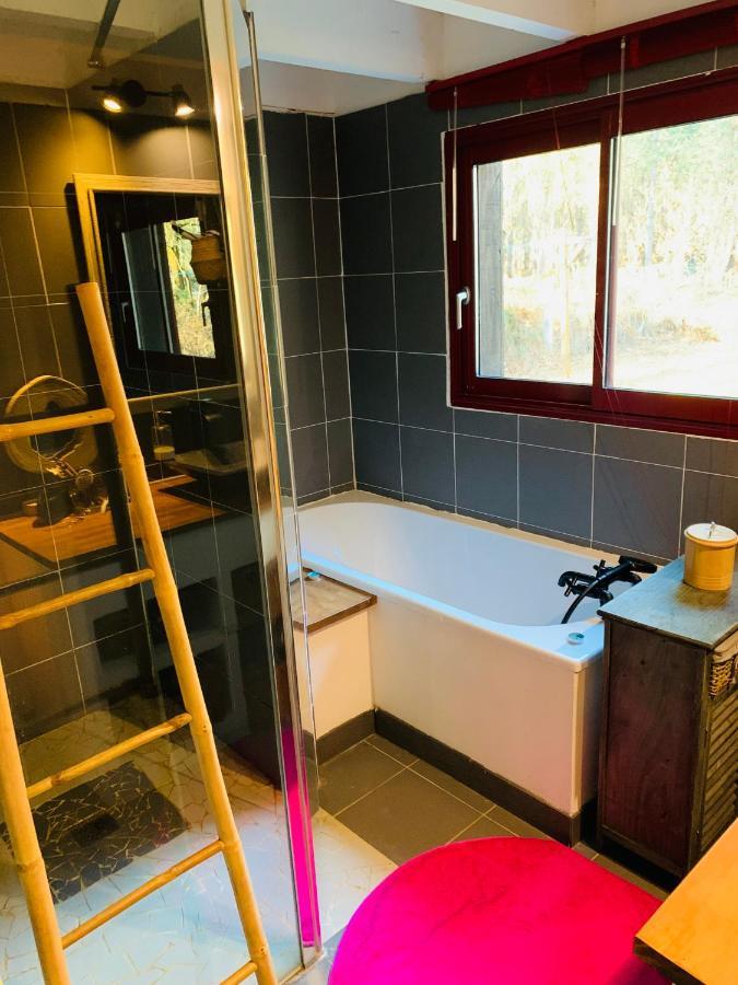 Hacienda De La Canopee Avec Piscine Chauffee Au Sel Hourtin Luaran gambar